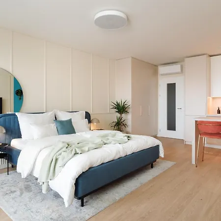 Good Vibe Near Metro - Garage, Air-conditioning, Vinyl Player Apartament *